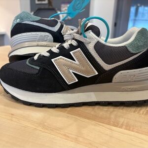 New Balance 574 Legacy. Black, Tan, Green. Size 6.5 M, 8 W. Authenticated. NWT.